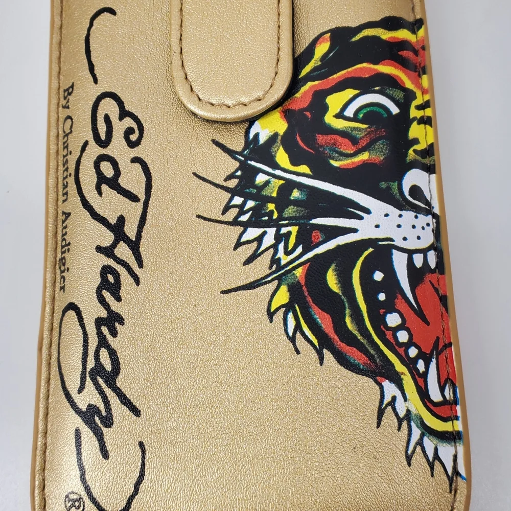 ED HARDY GOLD UNIVERSAL CELL PHONE CASE WITH LEATHER PULL & SNAP CLOSURE. $48.00